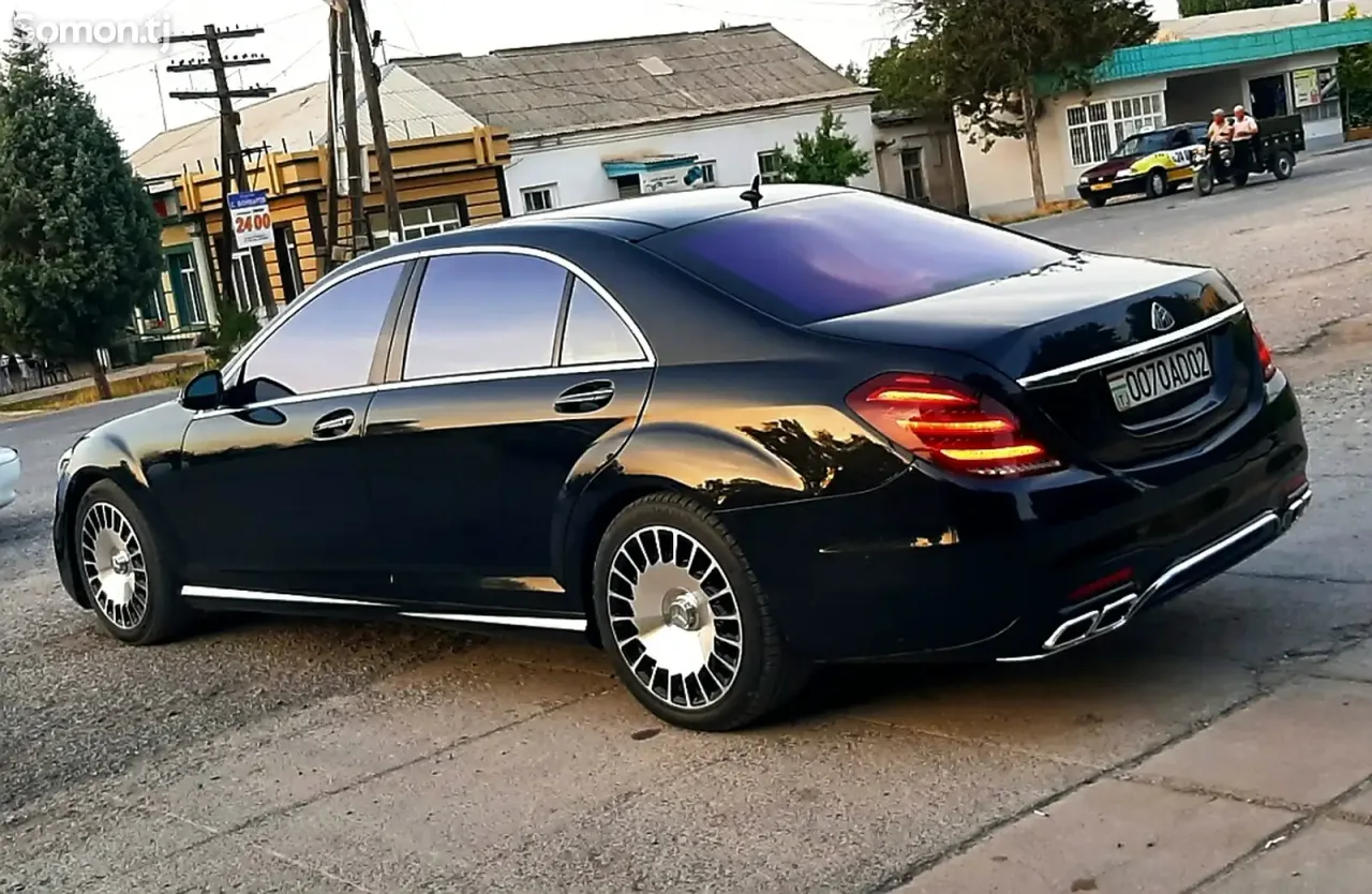 Mercedes-Benz S class 2007 · 5.0 AT