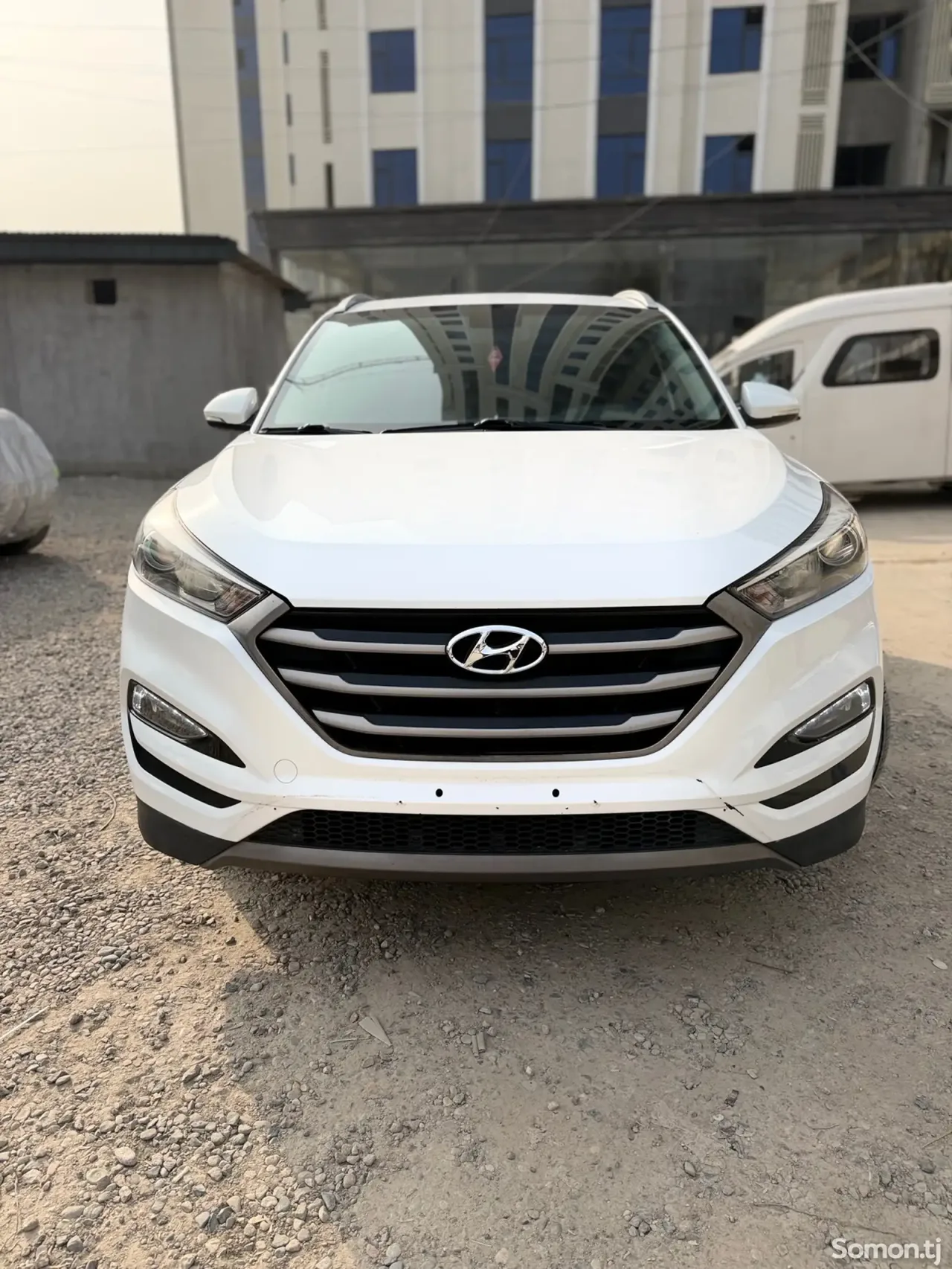 Hyundai Tucson 2016 · 1.6 AT