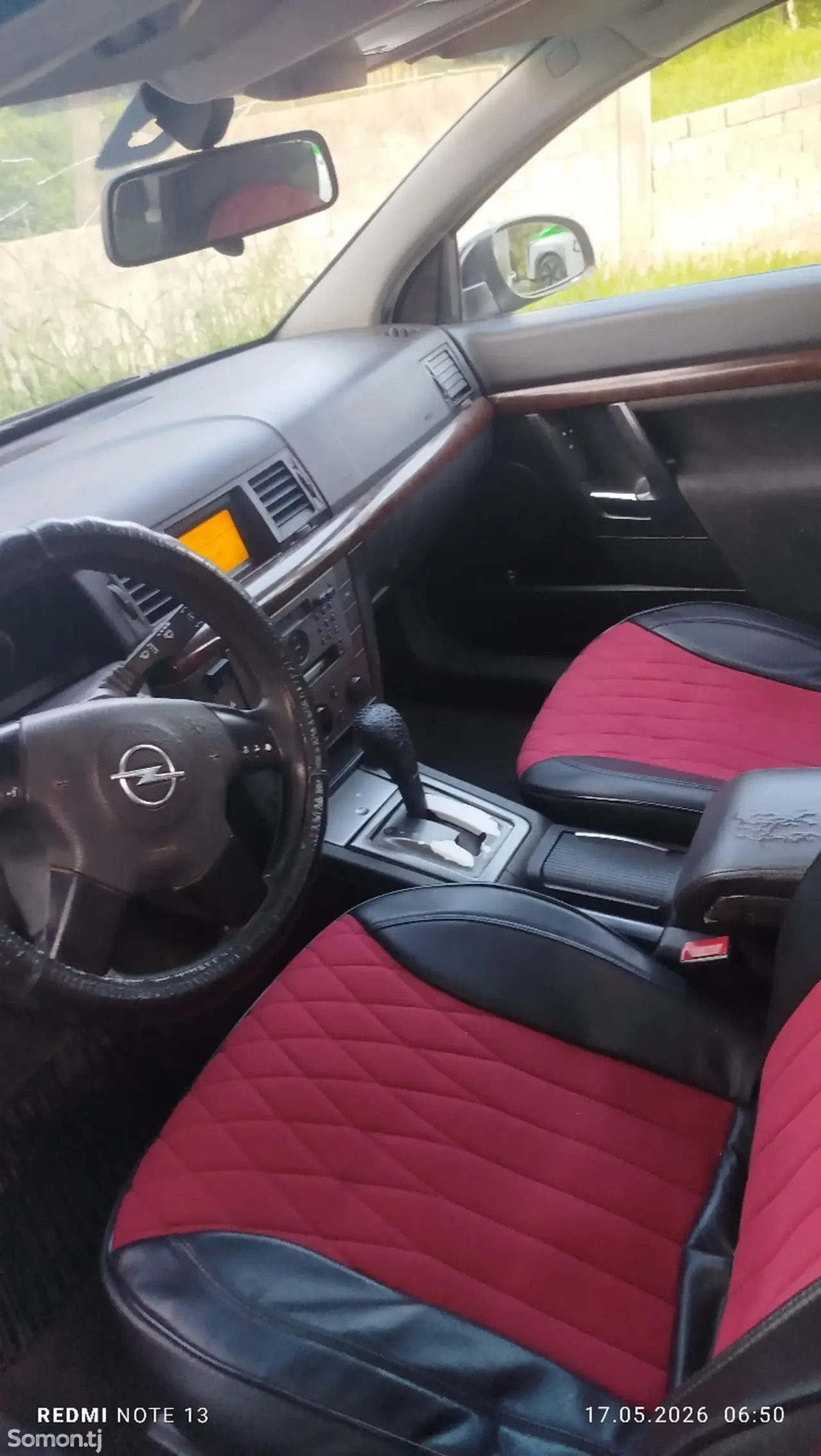 Opel Vectra C 2003 · 2.2 AT
