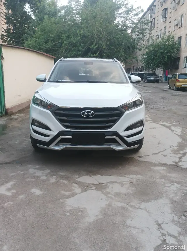 Hyundai Tucson 2017 · 1.6 AT