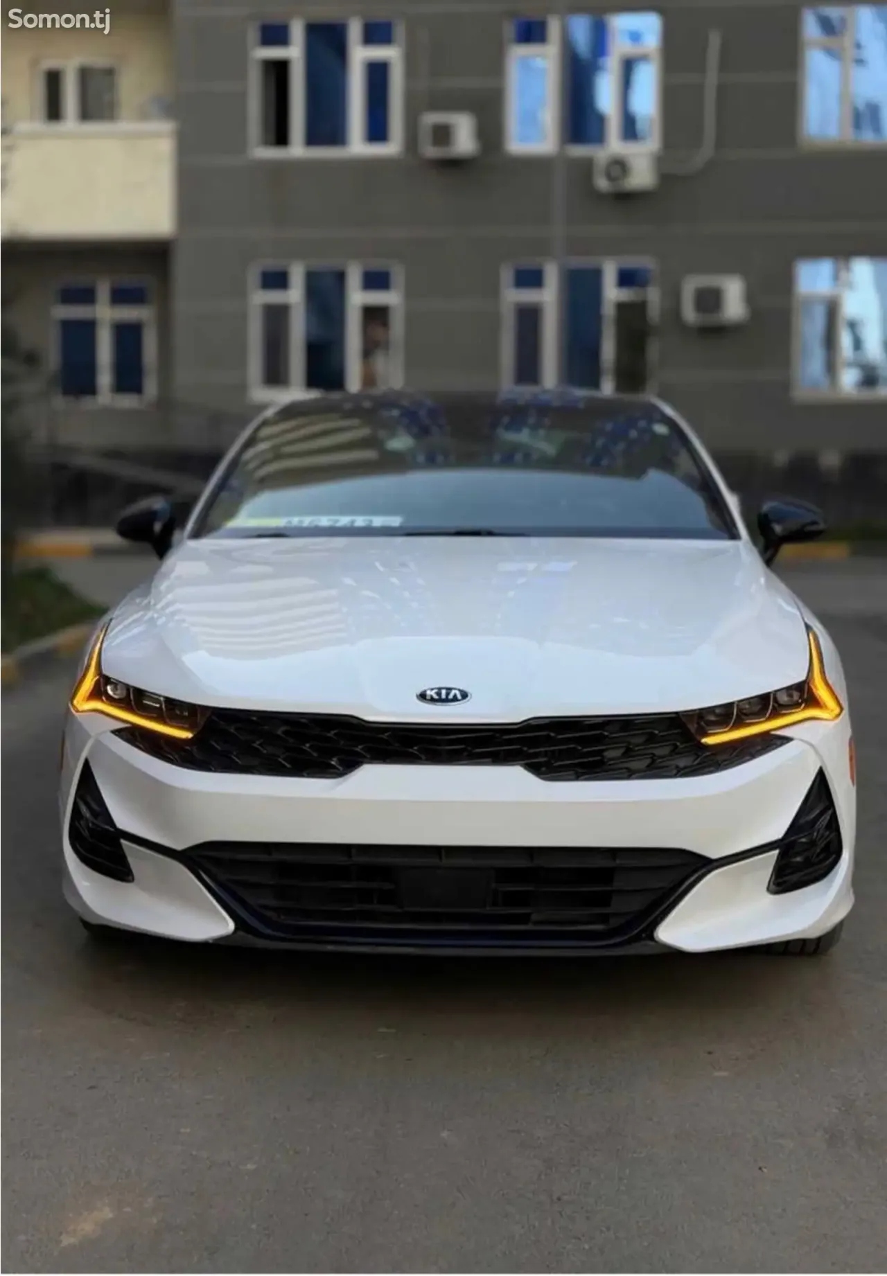 Kia K5 2021 · 1.6 AT