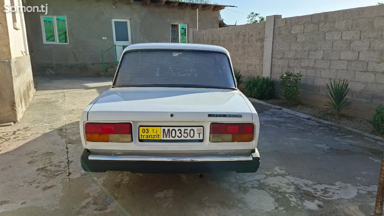Lada (ВАЗ) 2107 2006 · MT