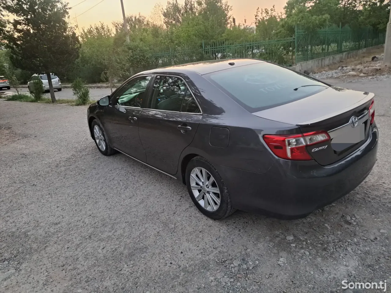 Toyota Camry 2013 · 2.5 AT
