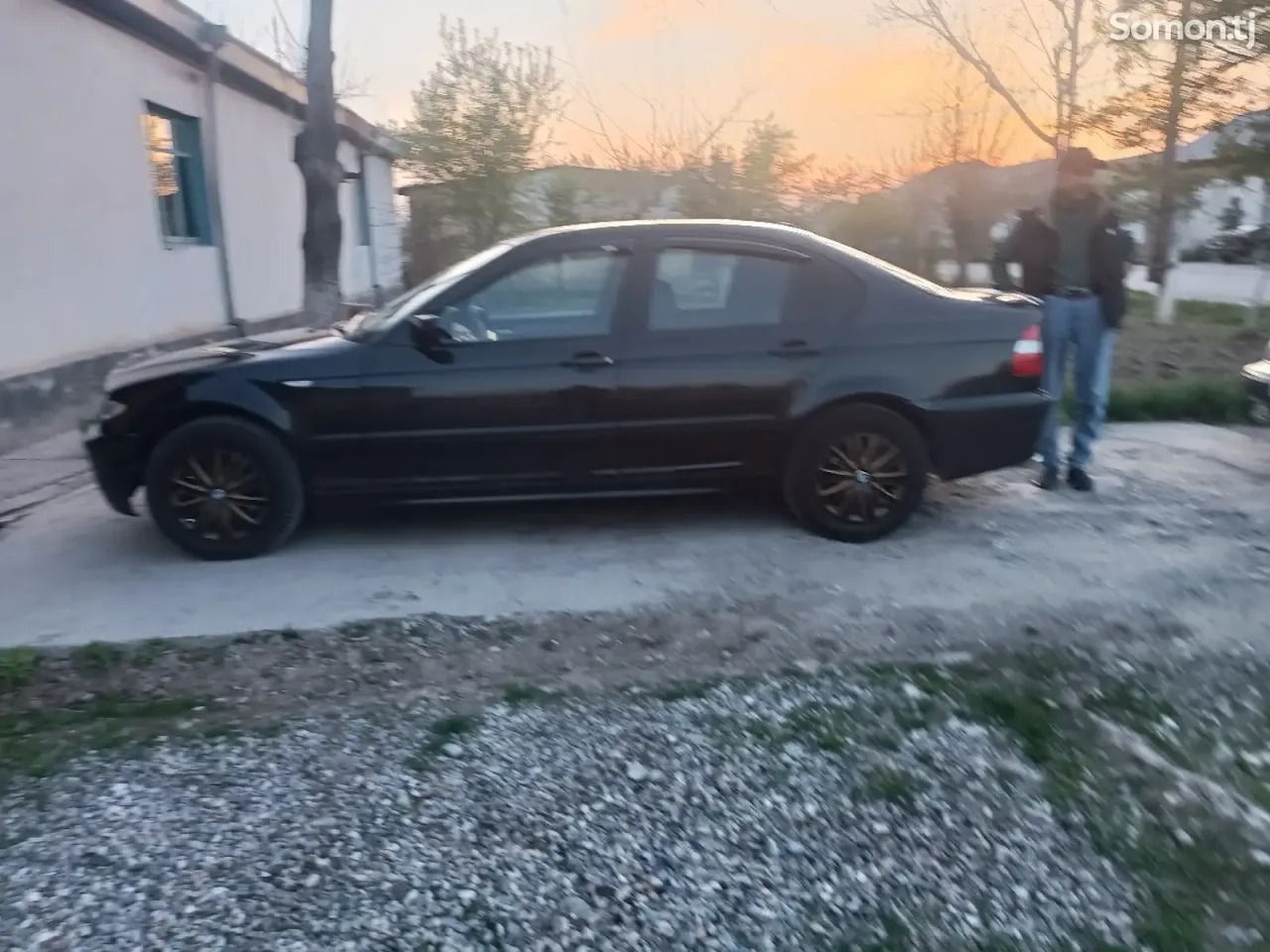 BMW 3 series 2003 · 1.8 MT