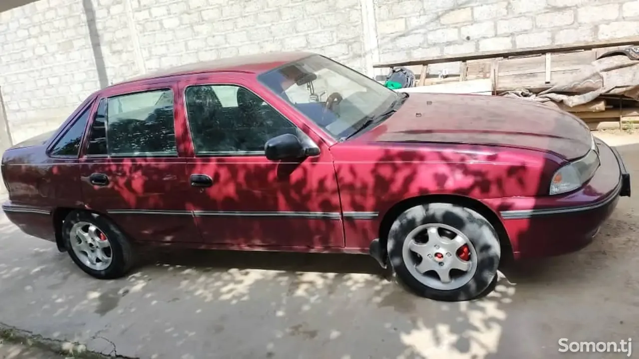 Daewoo Nexia 1996 · 1.6 MT