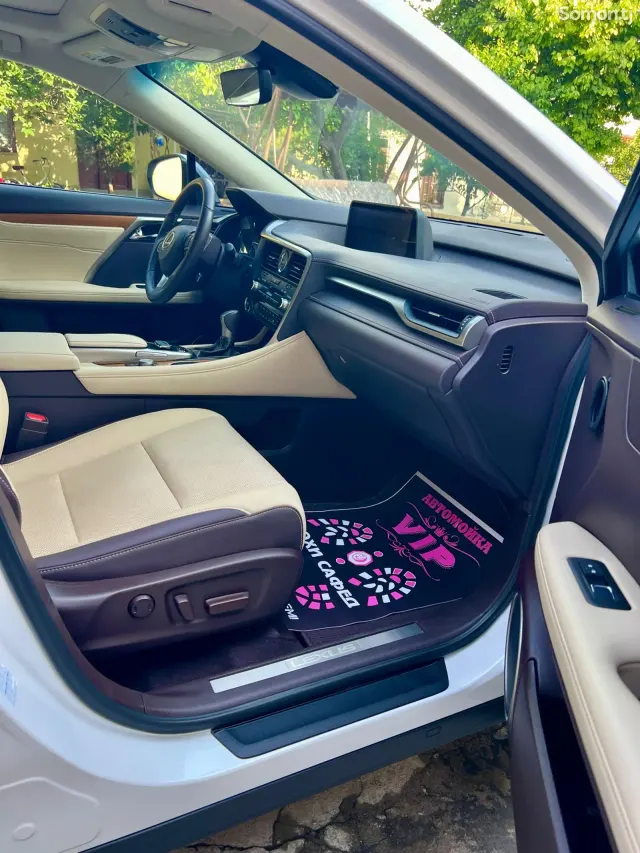 Lexus RX series 2018 · 4.5 AT