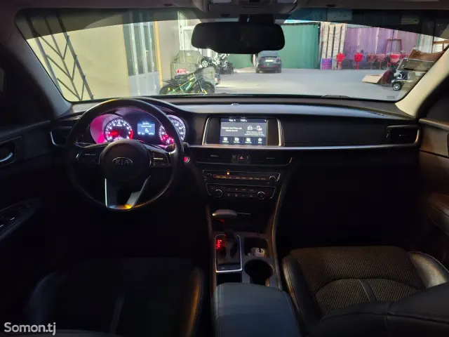 Kia Optima 2019 · 2.4 AT