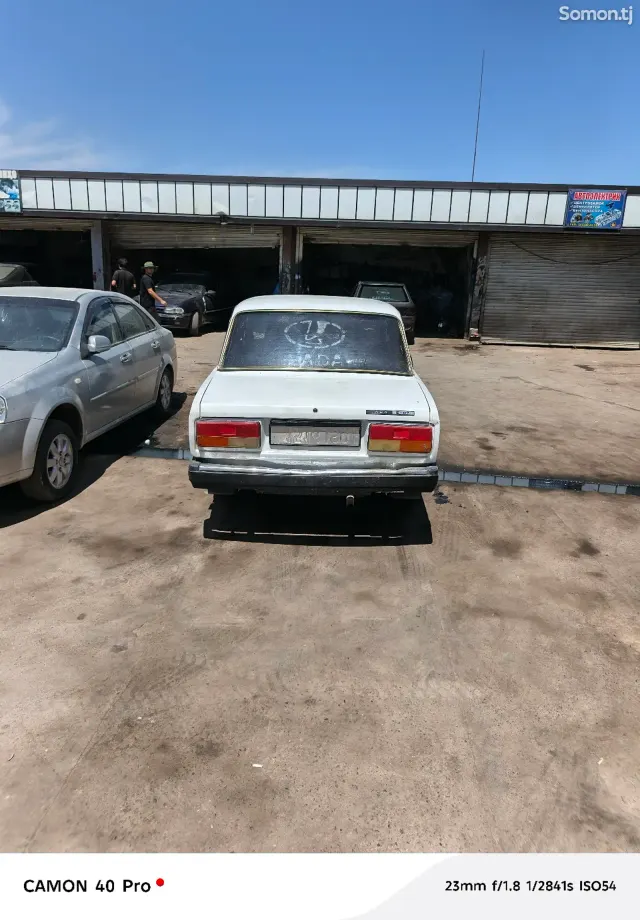 Lada (ВАЗ) 2107 2004 · 1.6 MT