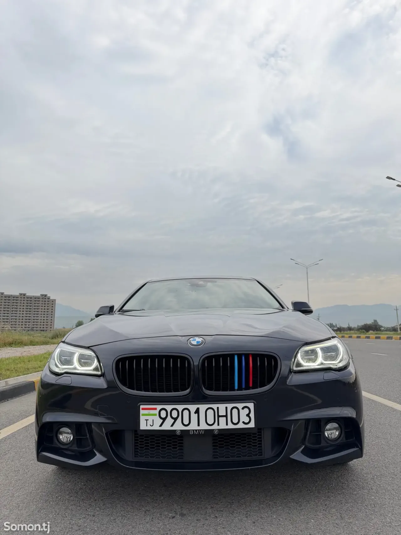 BMW 5 series 2016 · 2.0 AT