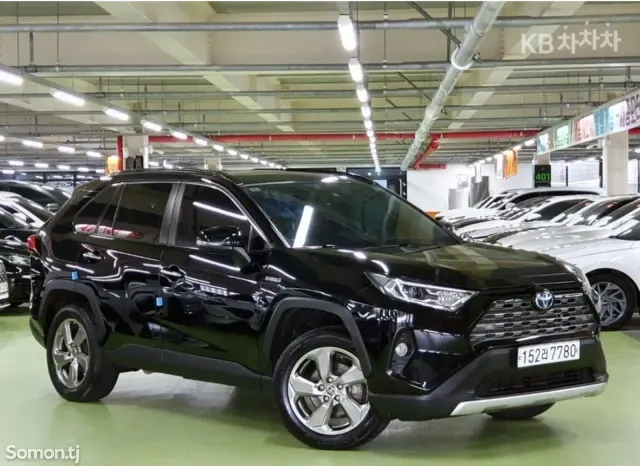 Toyota RAV 4 2020 · 2.5 AT