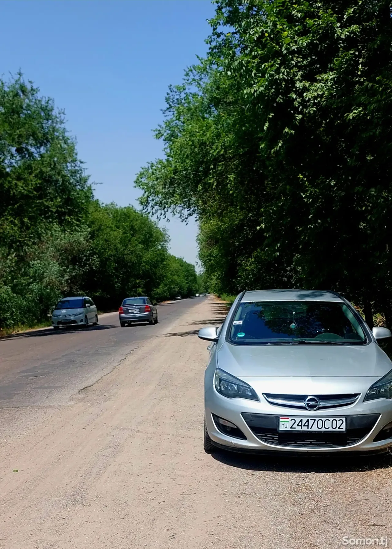 Opel Astra J 2015 · 1.6 MT