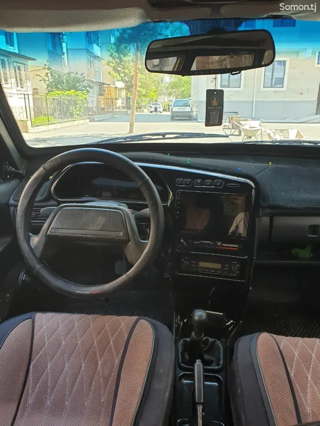 Lada (ВАЗ) 21099 1996 · 1.6 MT