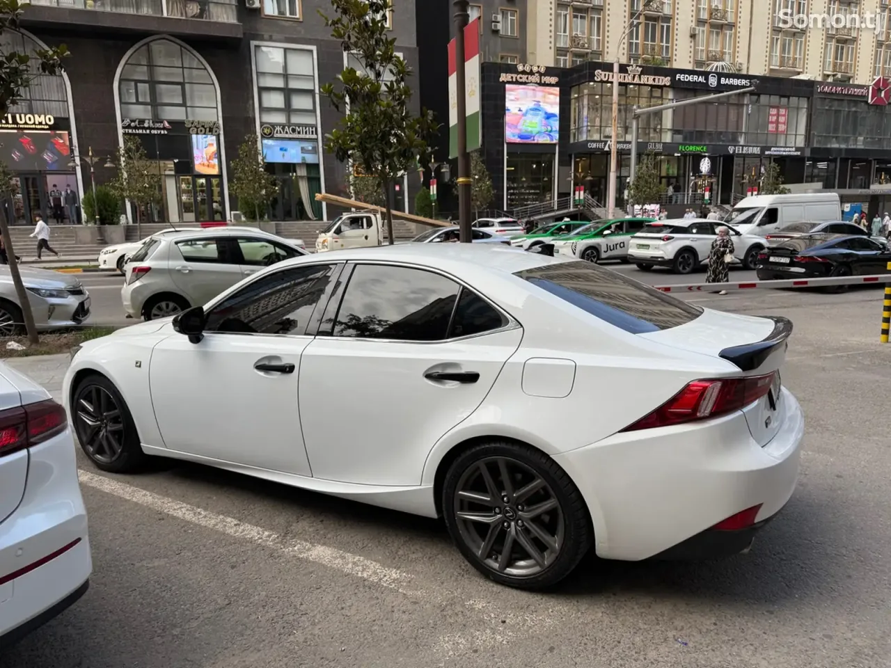 Lexus IS series 2014 · 2.5 AT