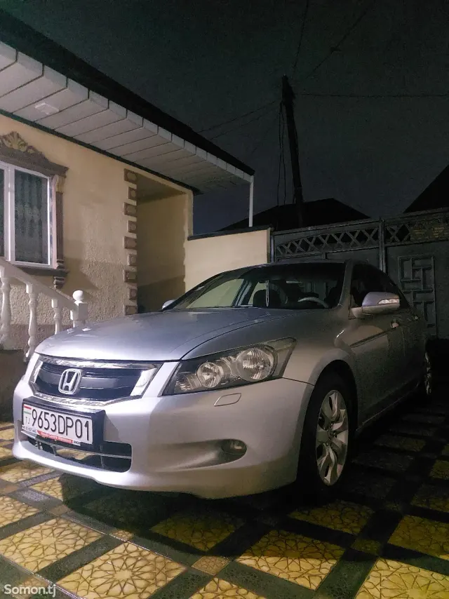 Honda Accord 2008 · 3.5 AT