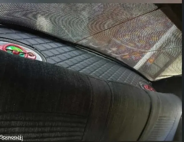Lada (ВАЗ) 2106 2000 · 1.5 MT