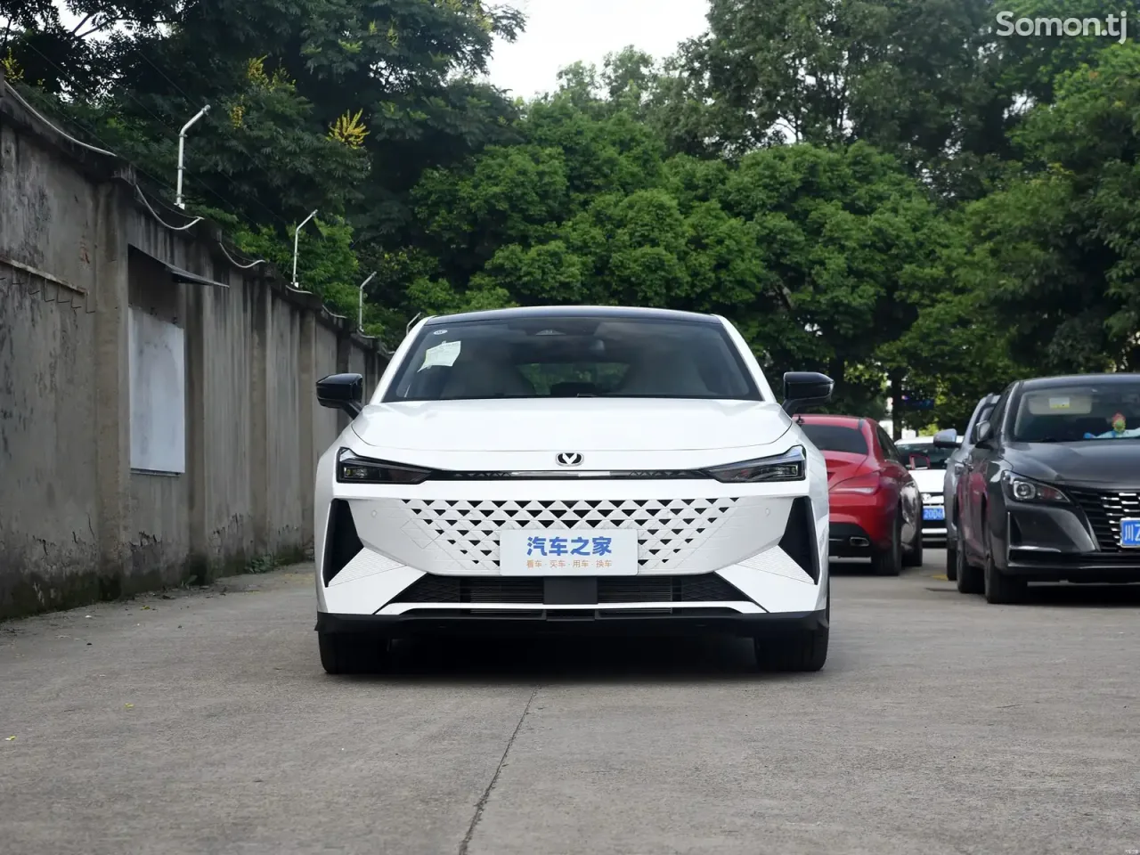 Changan UNI-V 2025 · 1.5 AT
