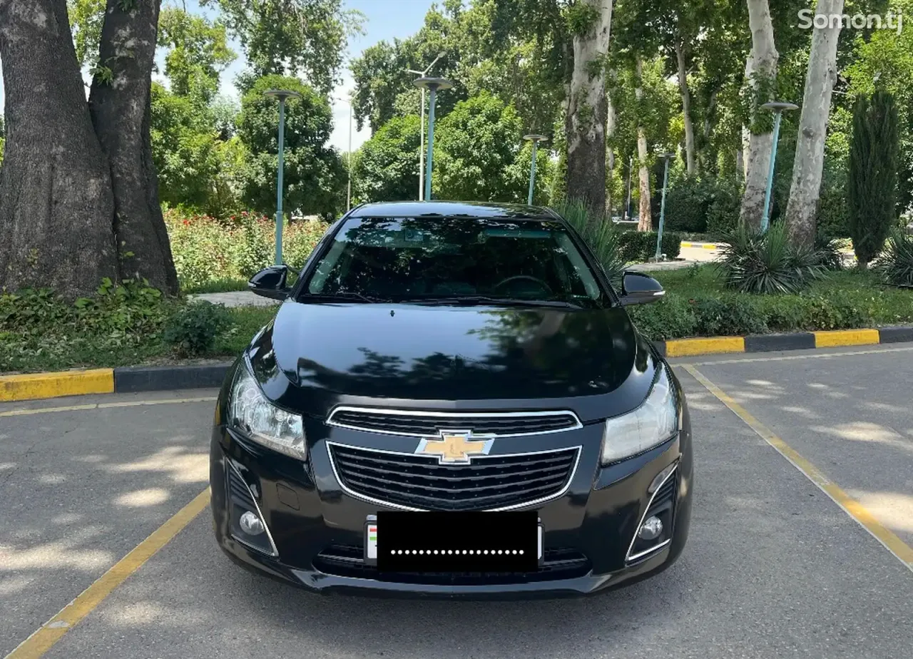 Chevrolet Cruze 2014 · 1.4 AT