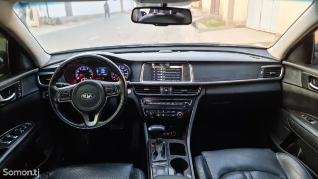Kia Optima 2016 · 2.4 AT