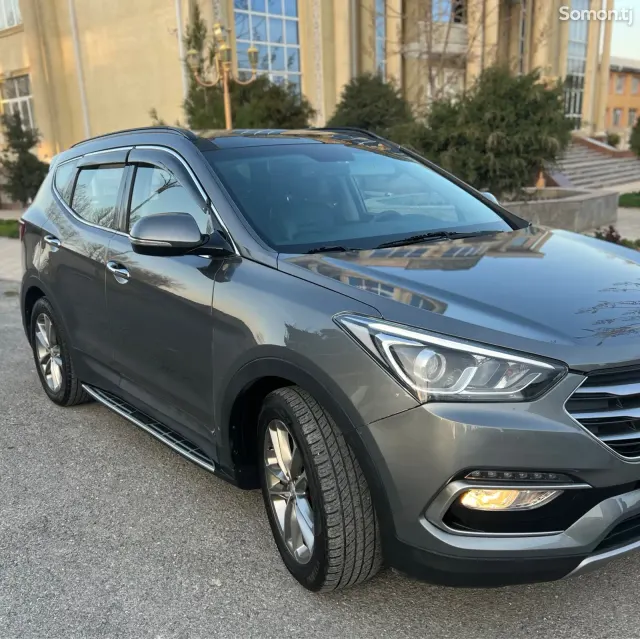 Hyundai Santa Fe 2015 · 2.0 AT