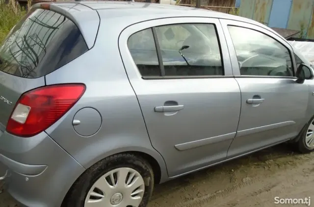 Opel Corsa 2007 · 1.6 MT