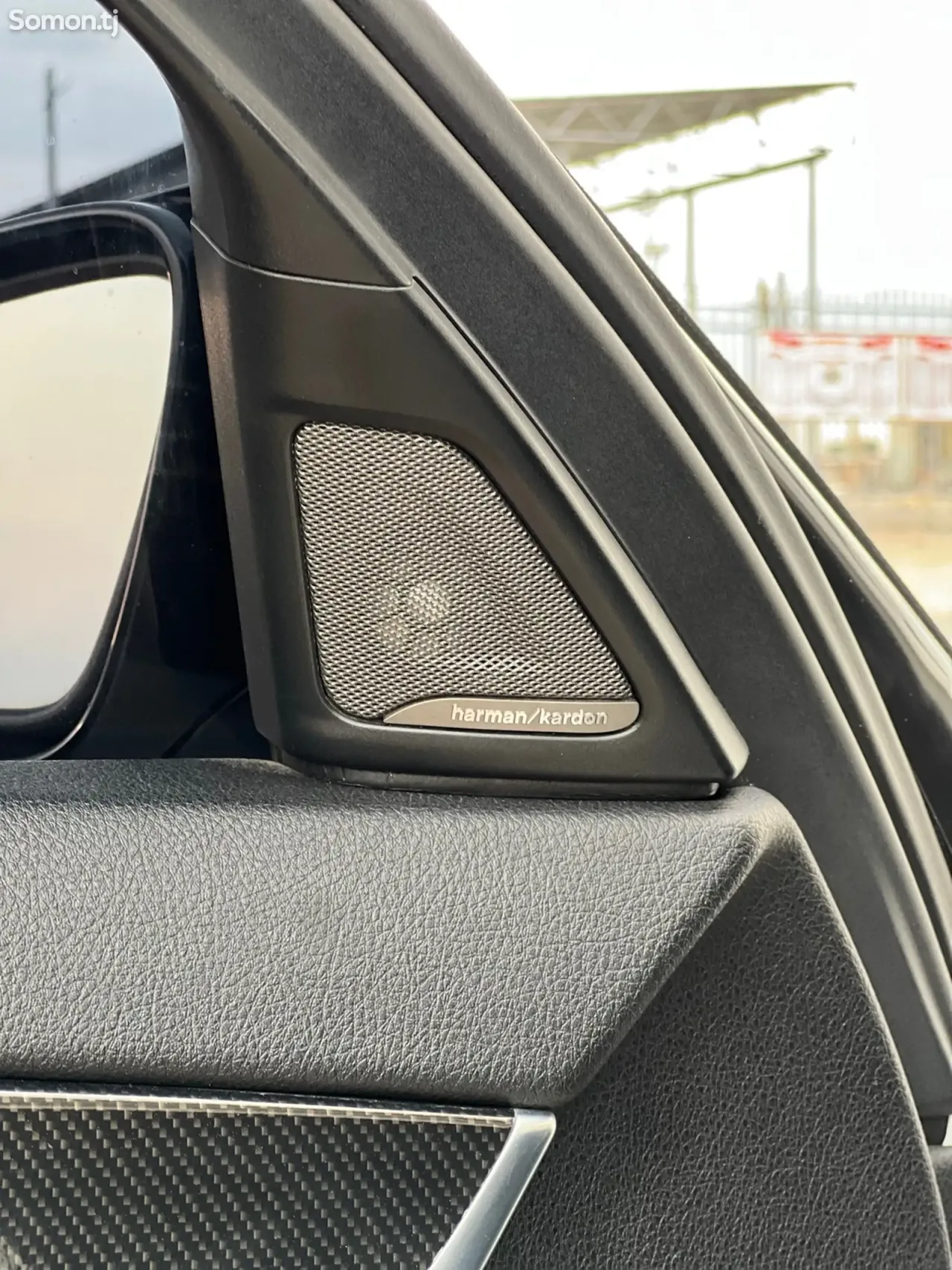 BMW M5 2014 · 4.4 AT