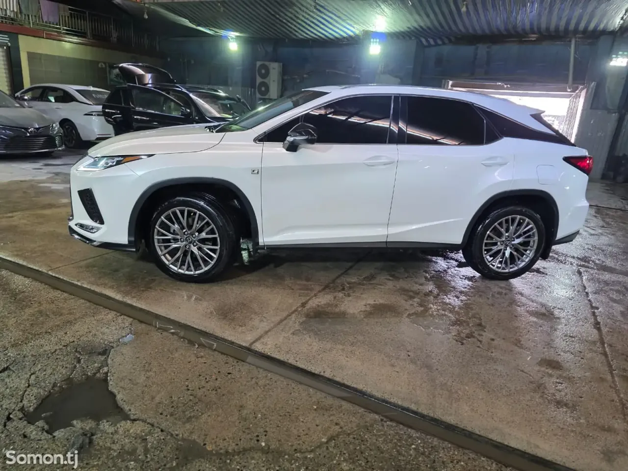 Lexus RX series 2016 · 3.5 AT