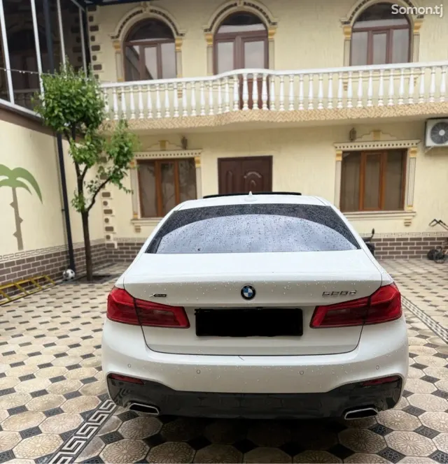 BMW 5 series 2017 · 2.0 AT