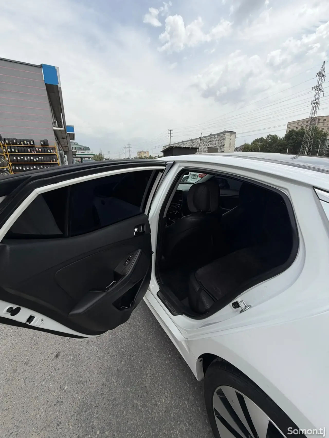 Kia K5 2012 · 2.0 AT