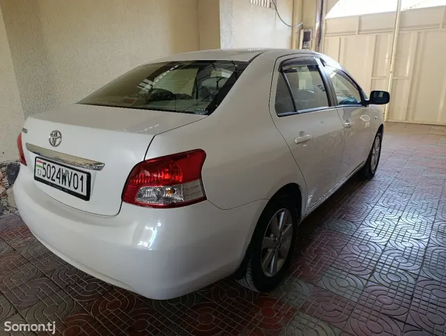 Toyota Belta 2008 · 1.5 AT