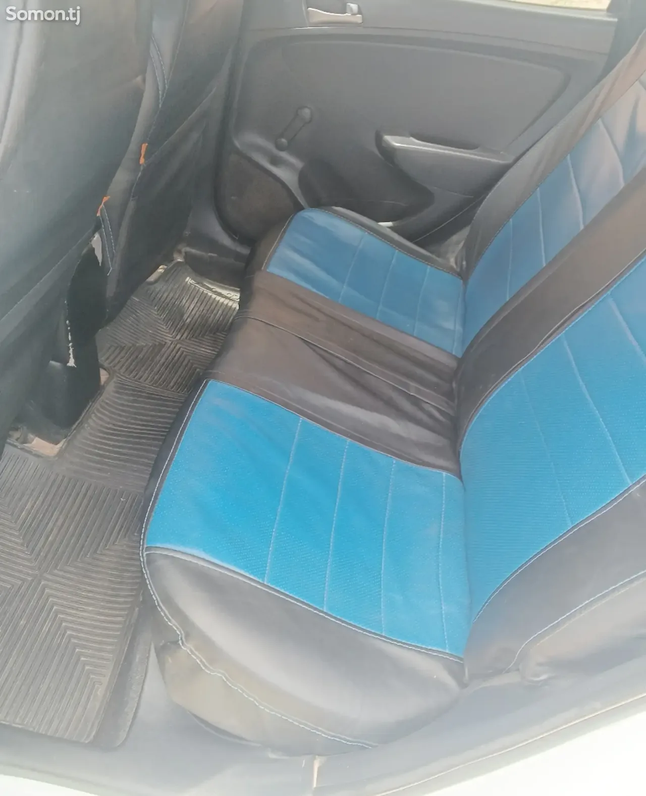 Hyundai Solaris 2016 · 1.6 MT
