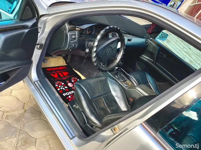 Mercedes-Benz E class 1998 · 2.3 MT