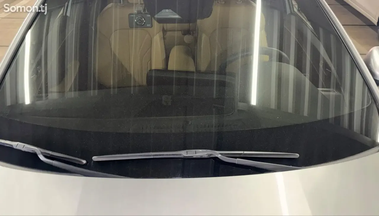 Kia K5 2020 · 1.6 AT