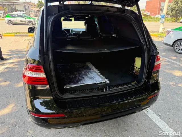 Mercedes-Benz ML class 2014 · 3.5 CVT