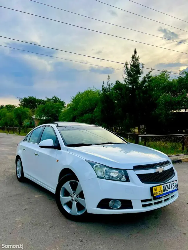 Chevrolet Cruze 2010 · 1.6 AT