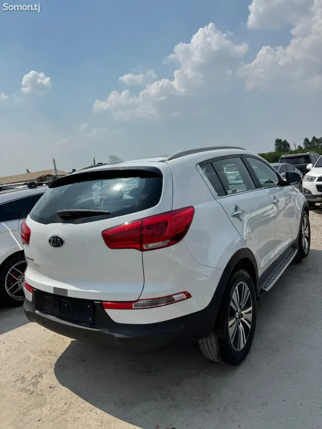 Kia Sportage 2015 · 2.0 AT