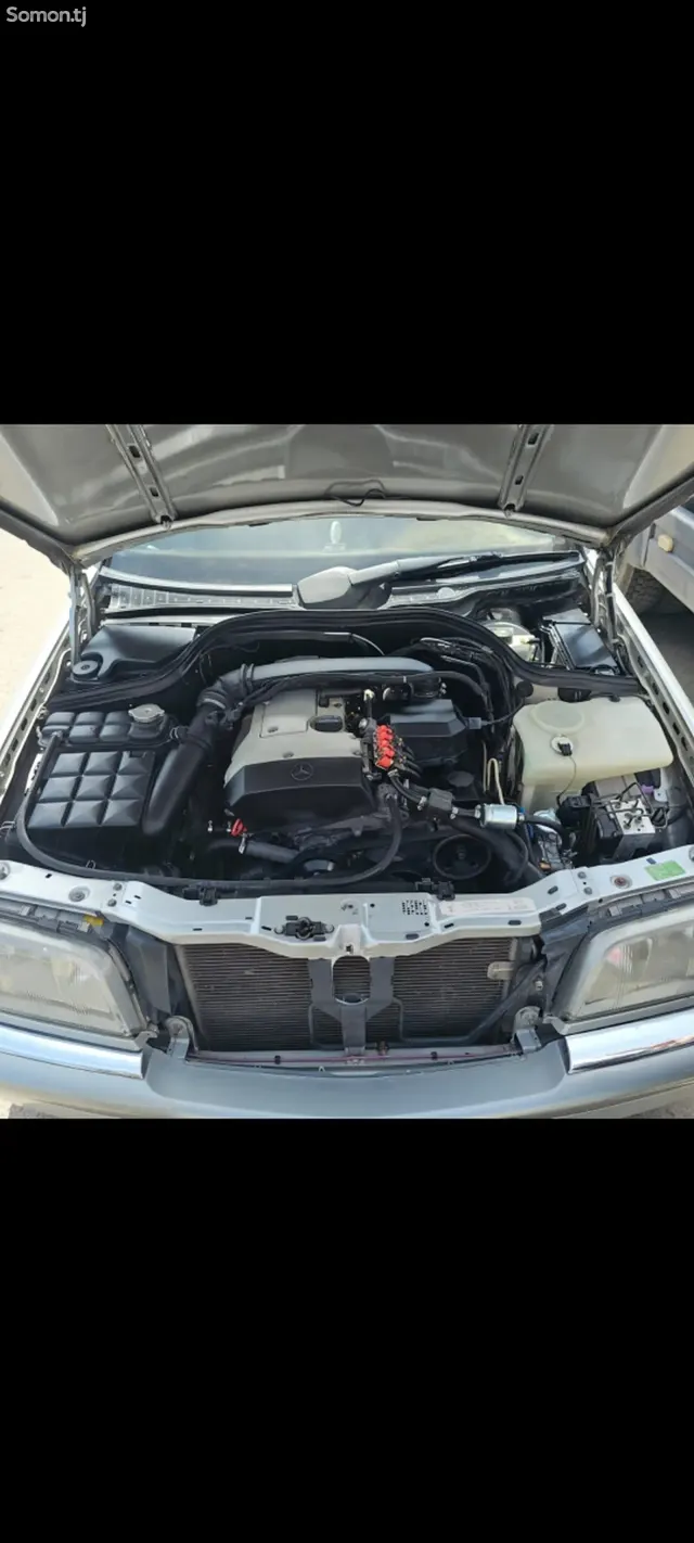 Mercedes-Benz C class 1999 · 2.0 AT