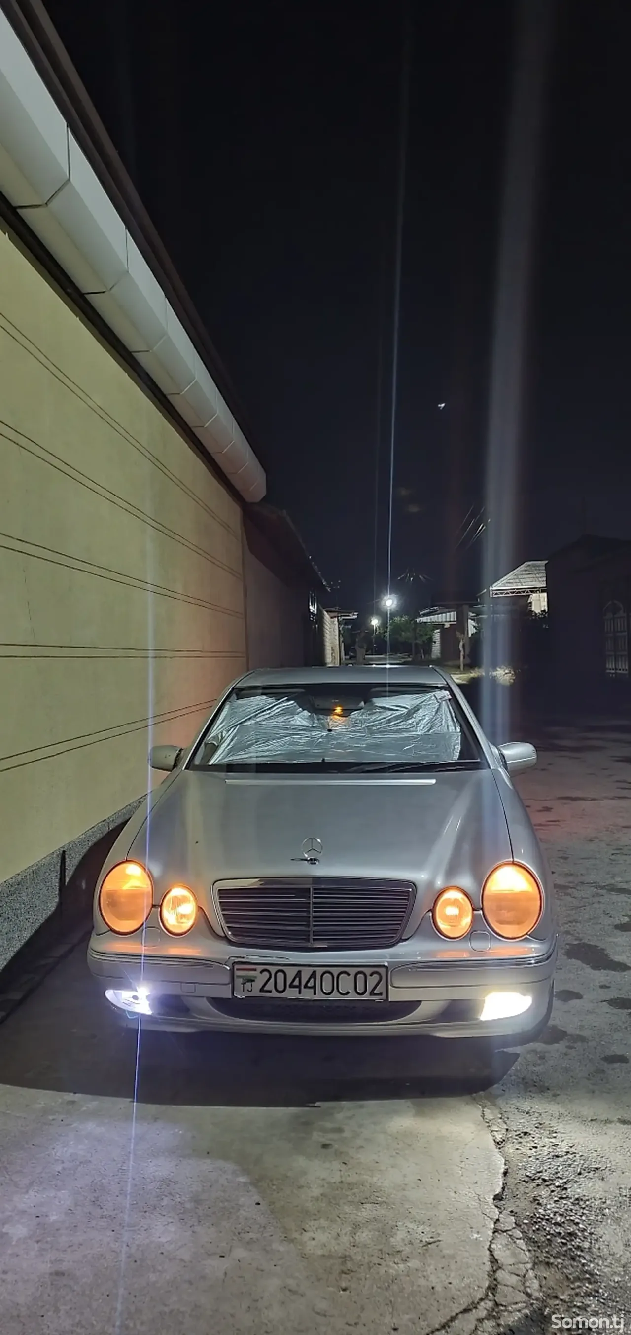 Mercedes-Benz E class 2001 · 2.4 AT