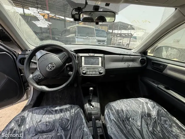 Toyota Axio 2014 · 1.5 AT