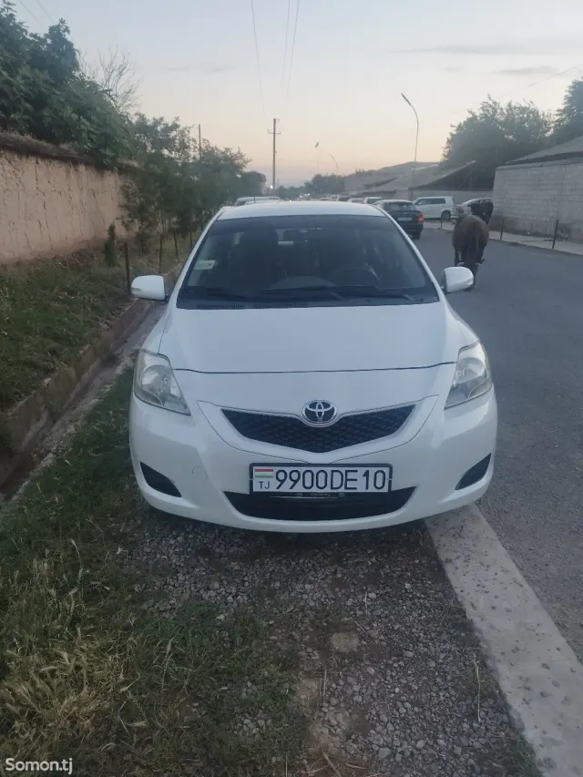 Toyota Belta 2011 · 1.3 AT