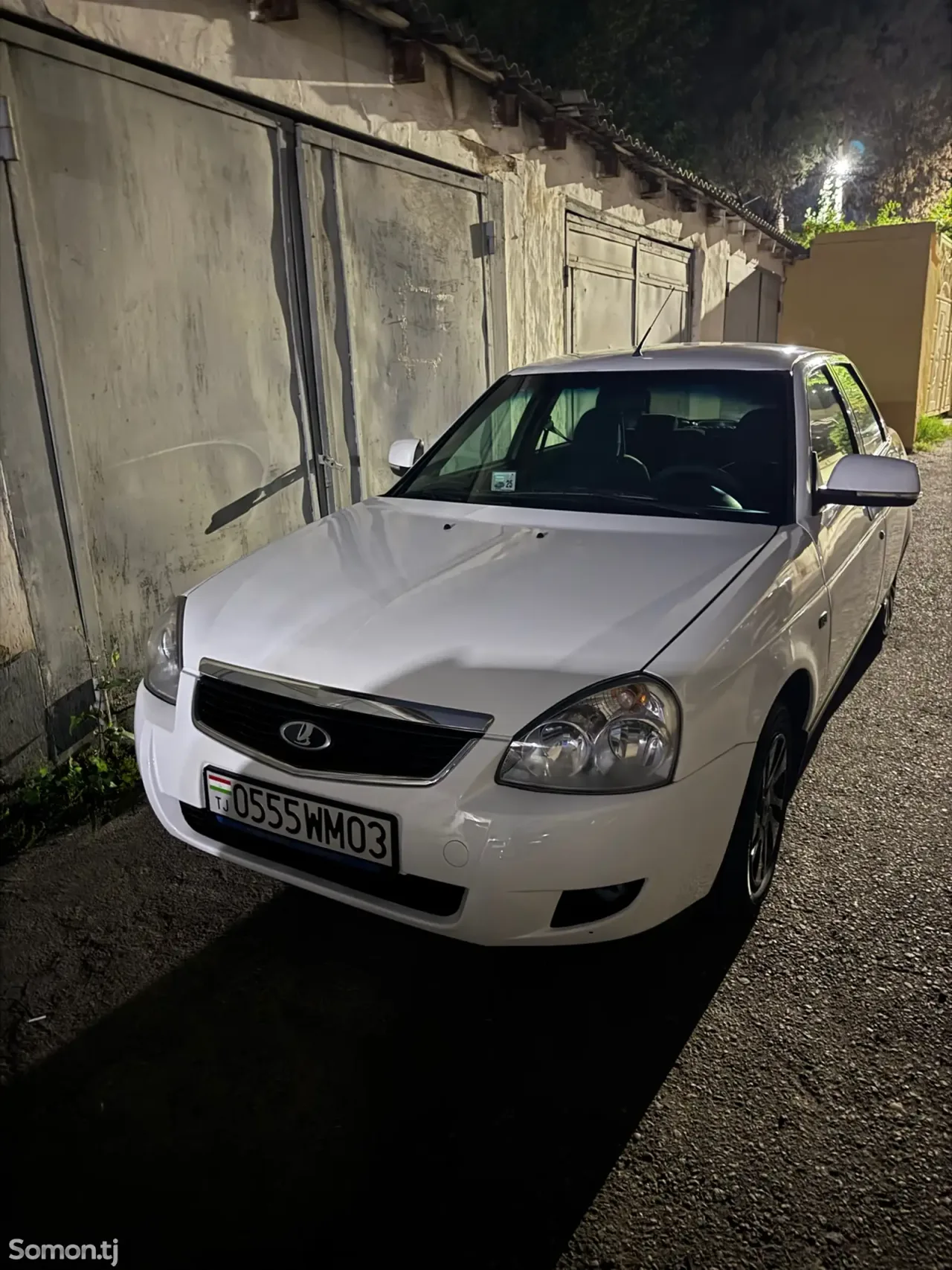 Lada (ВАЗ) Priora 2015 · 1.6 MT