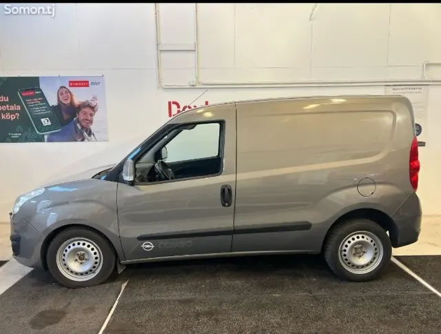Opel Combo 2014 · 1.6 AT