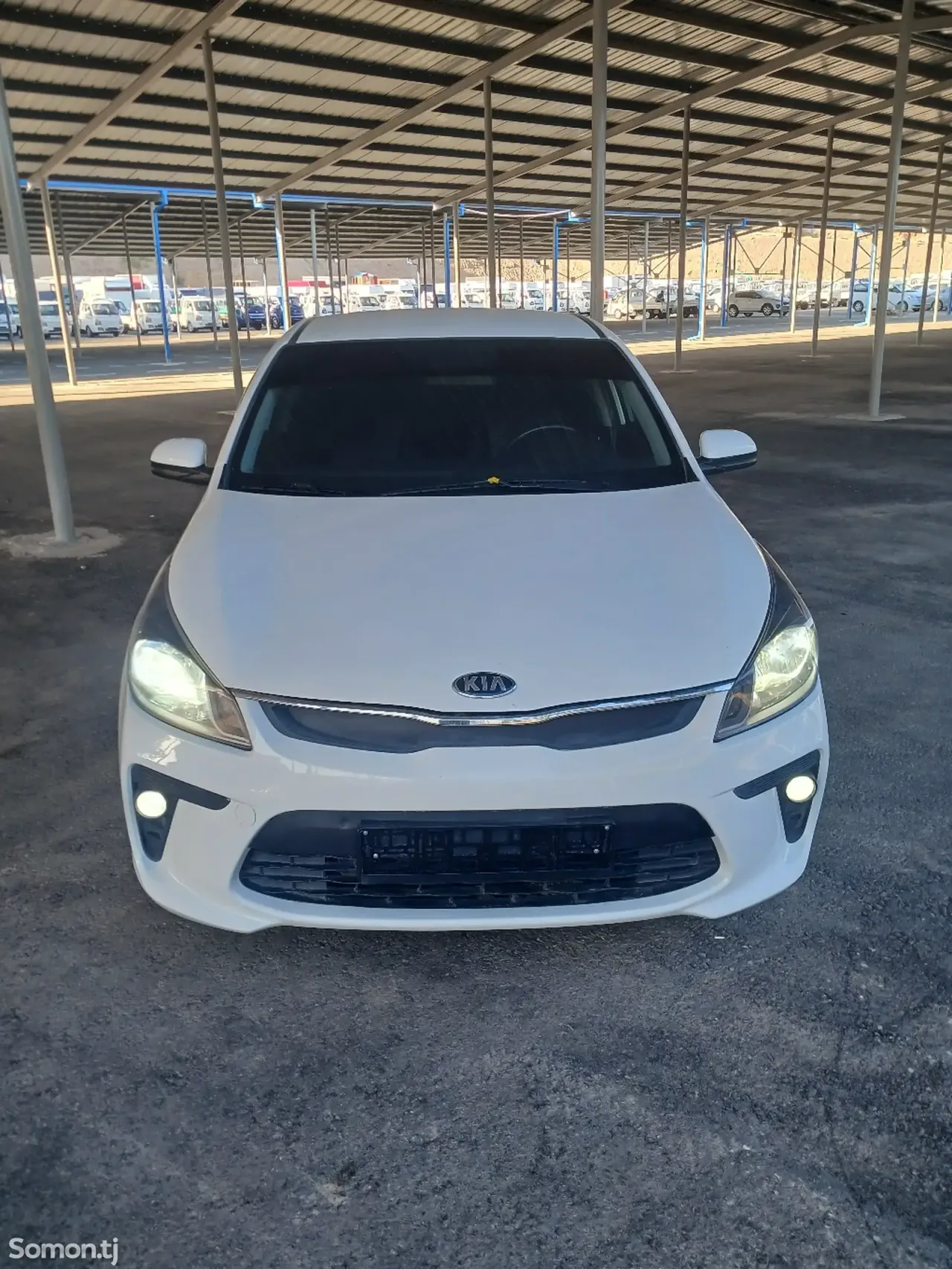 Kia Rio 2019 · 1.6 AT