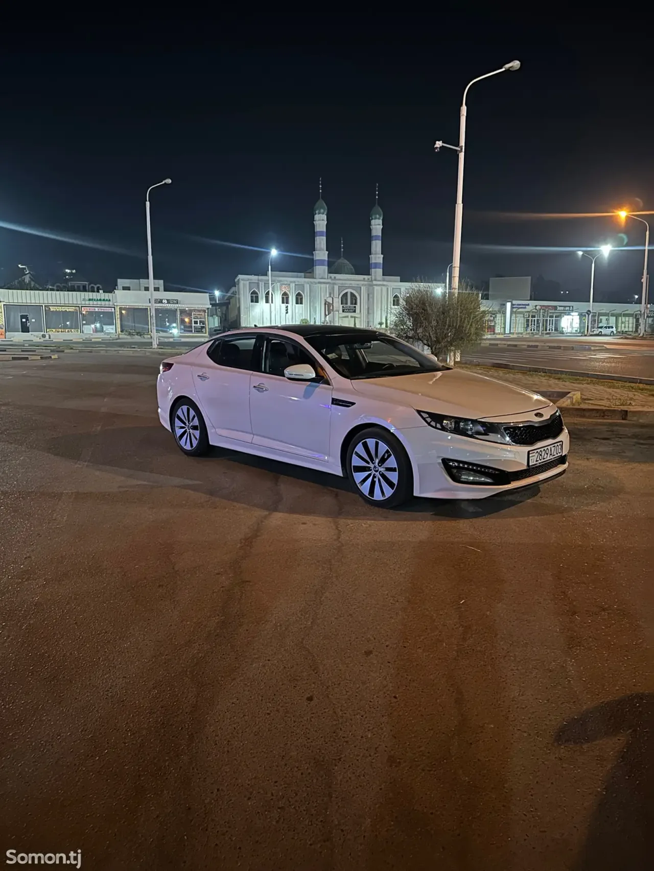 Kia K5 2011 · 2.0 AT