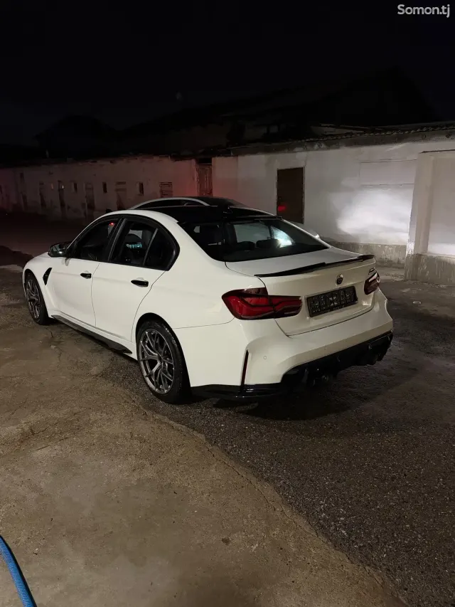 BMW 3 series 2016 · 2.0 AT