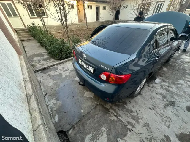 Toyota Corolla 2008 · 1.6 MT