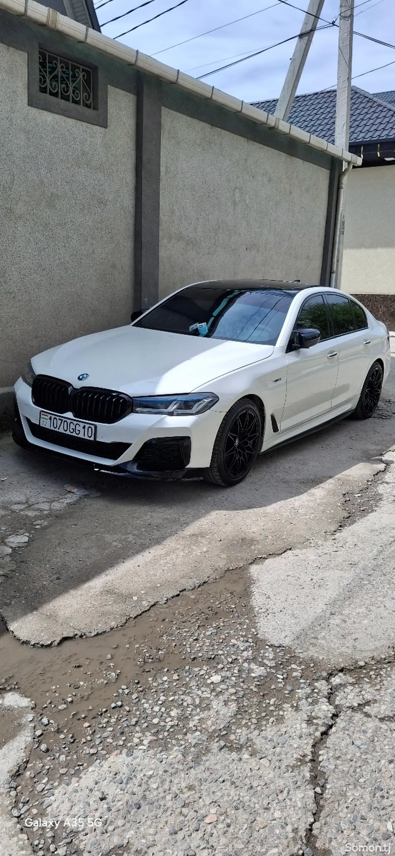 BMW 5 series 2017 · 2.0 AT