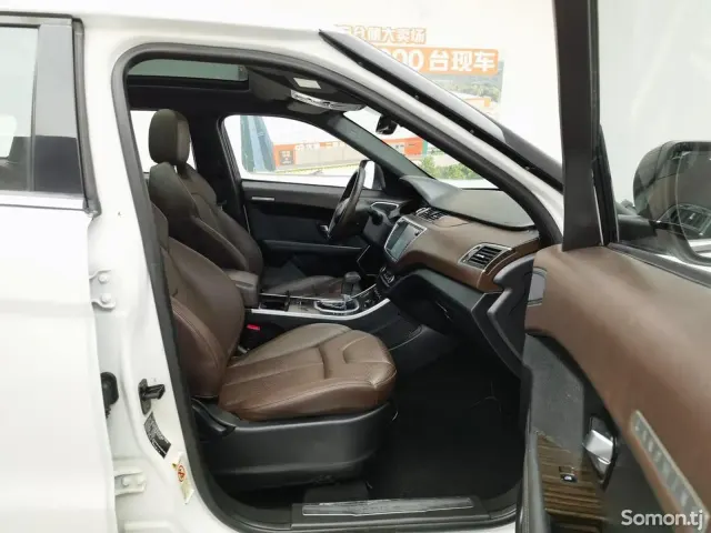 Landwind X7 2016 · AT