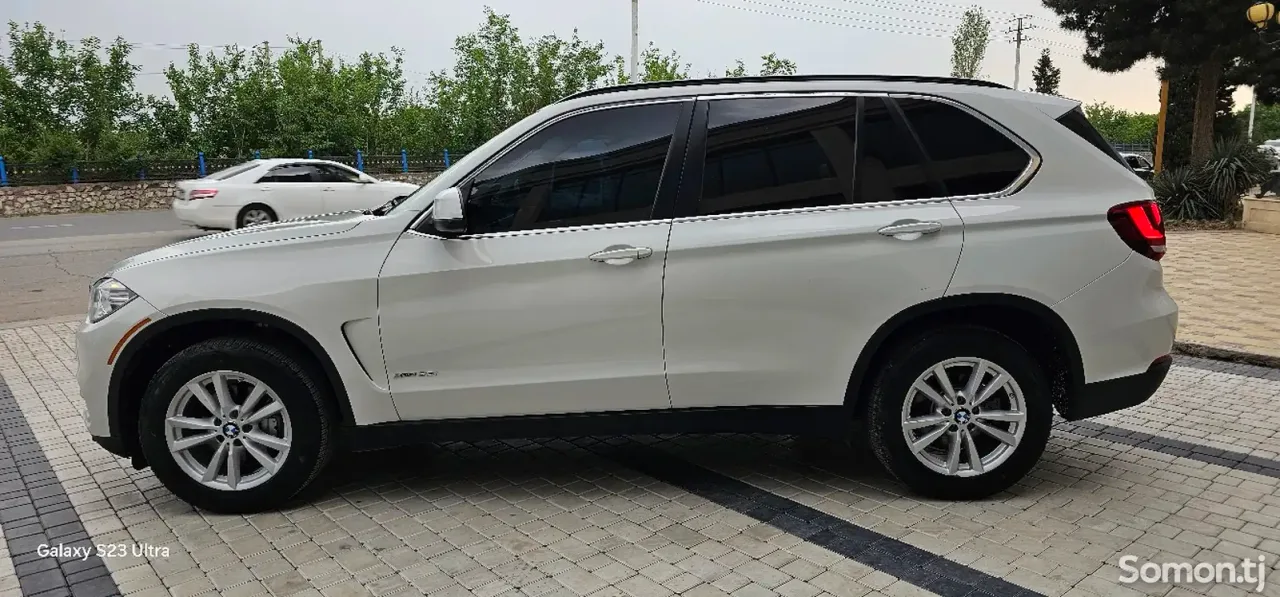 BMW X5 2014 · 3.5 AT