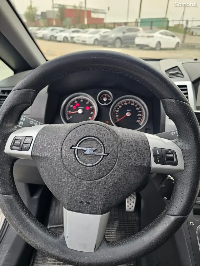 Opel Zafira 2008 · 1.8 MT