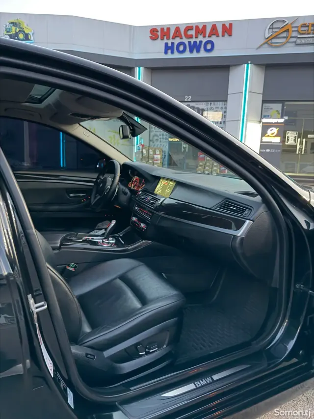 BMW 5 series 2013 · 2.0 AT